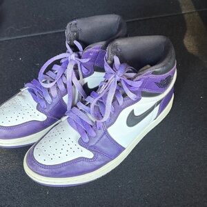 Jordan 1’s Retro High Court Purple VERIFIED